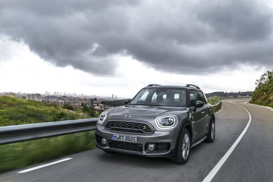  Mini Cooper S E Countryman ALL4 (F60) 2017 года  (WW) (фото 115 из 173)
